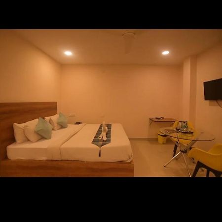 Poddar Inn Guwahati Dış mekan fotoğraf